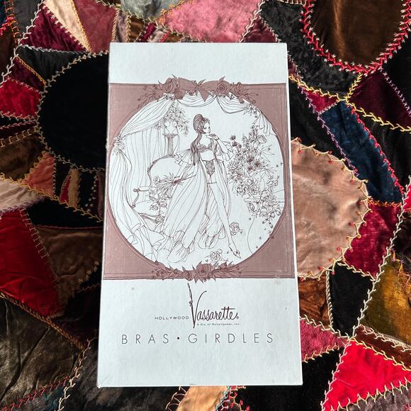 Vintage 1958 Hollywood Vassarette Circle Stitch Backless Pin Up Bullet Bra 36B - Picture 9 of 13